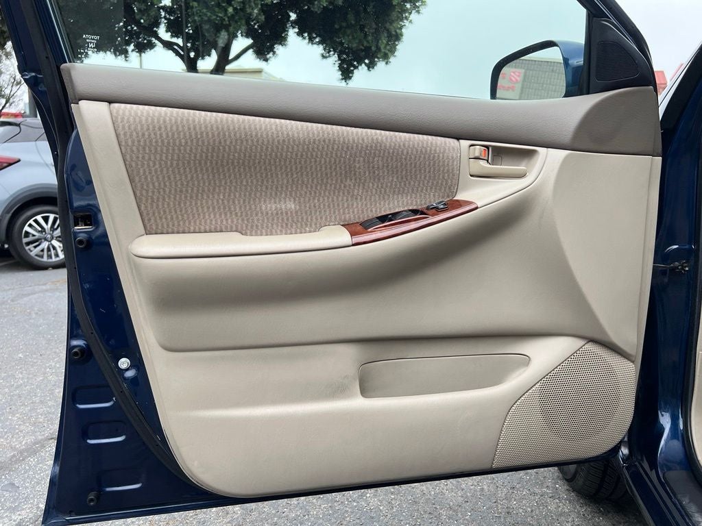 2006 Toyota Corolla LE