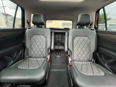 2024 Volkswagen Atlas 2.0T SEL Premium R-Line