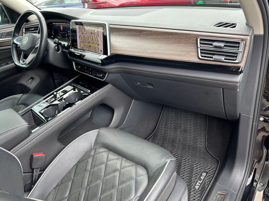 2024 Volkswagen Atlas 2.0T SEL Premium R-Line