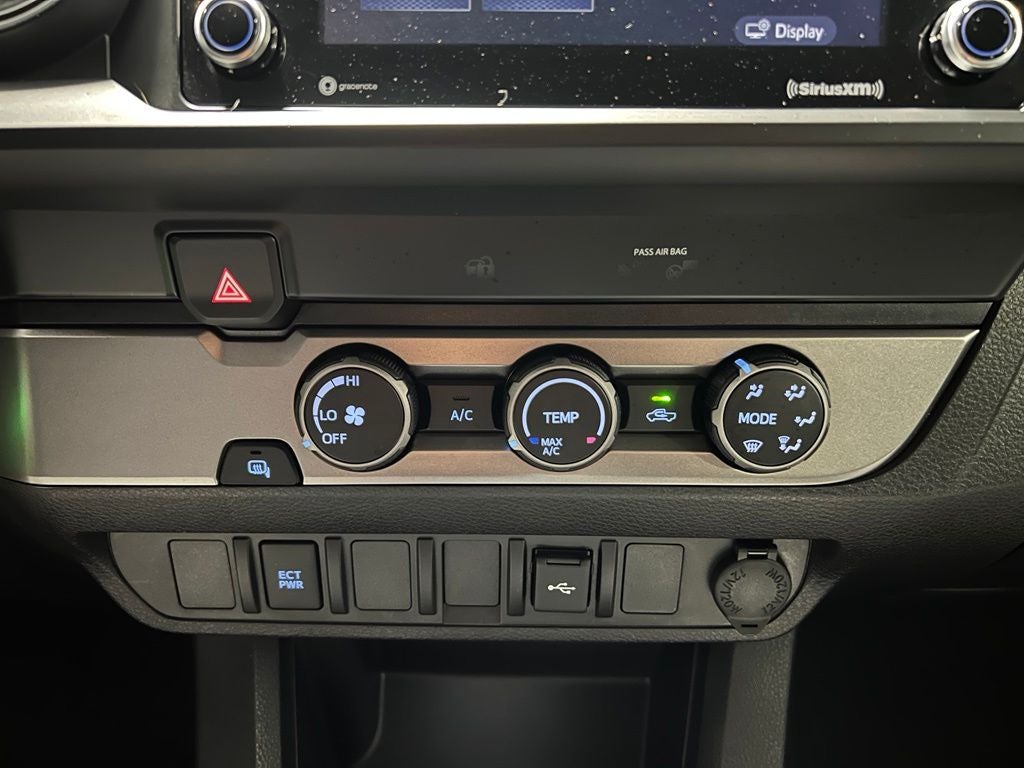 2022 Toyota Tacoma SR