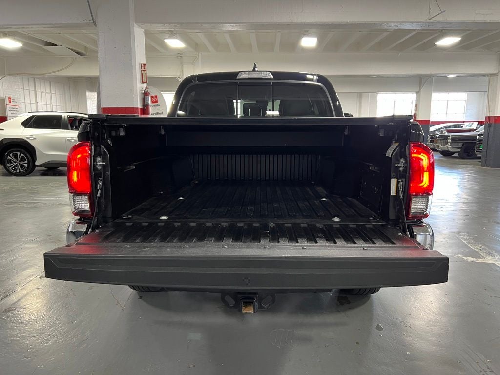2022 Toyota Tacoma SR5 V6