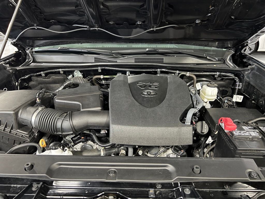 2022 Toyota Tacoma SR5 V6
