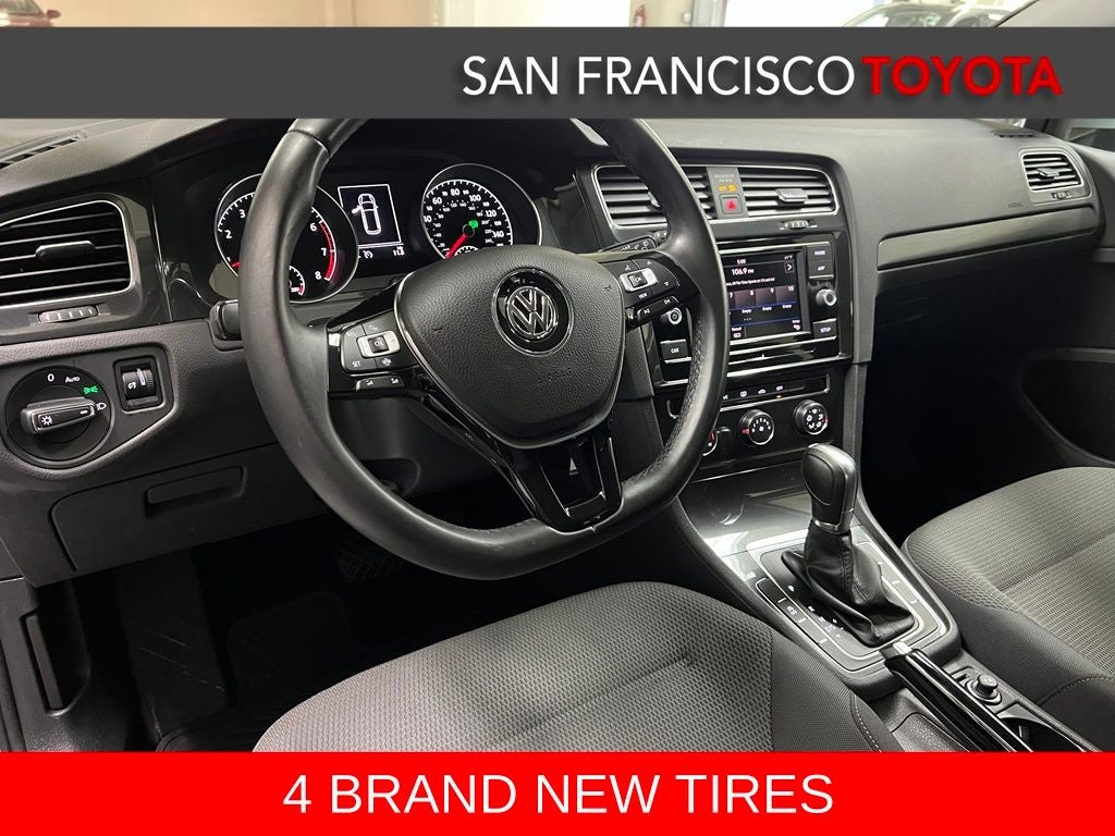 2019 Volkswagen Golf SportWagen S