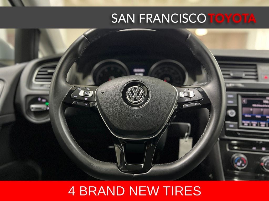 2019 Volkswagen Golf SportWagen S