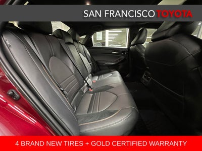2021 Toyota Avalon Hybrid XSE