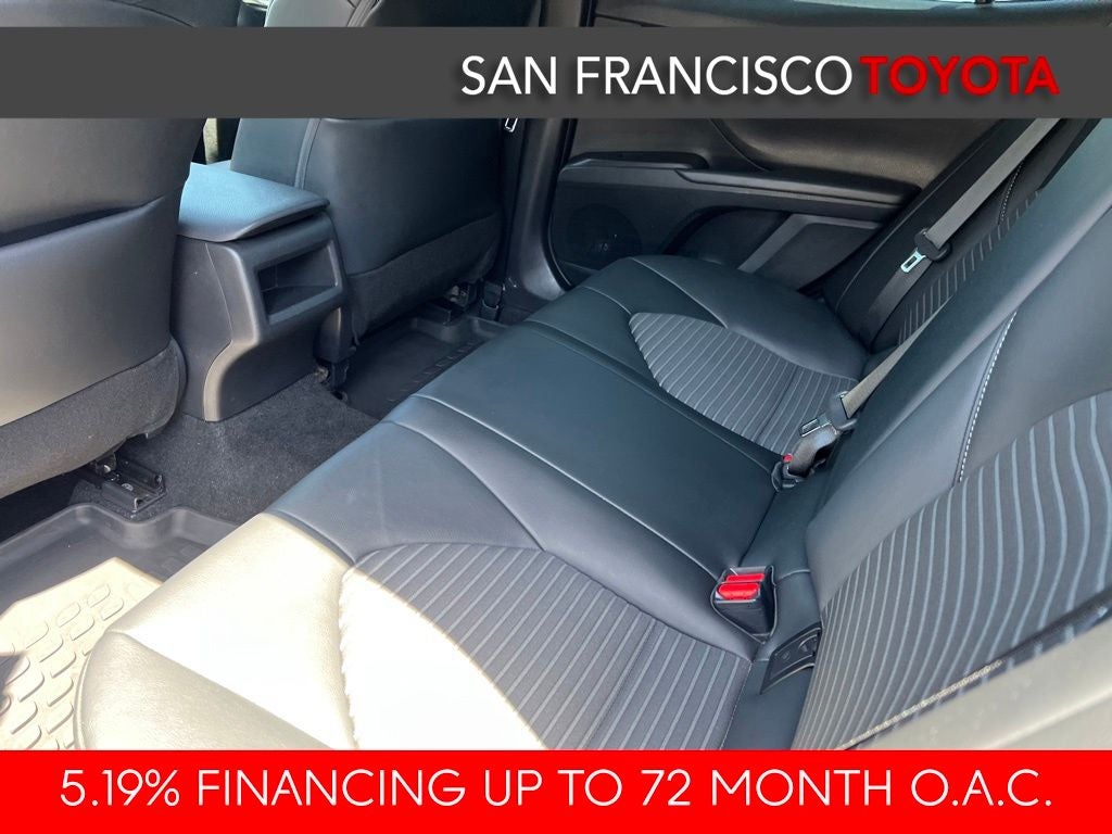 2022 Toyota Camry SE