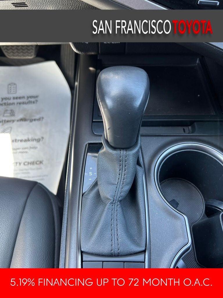 2022 Toyota Camry SE