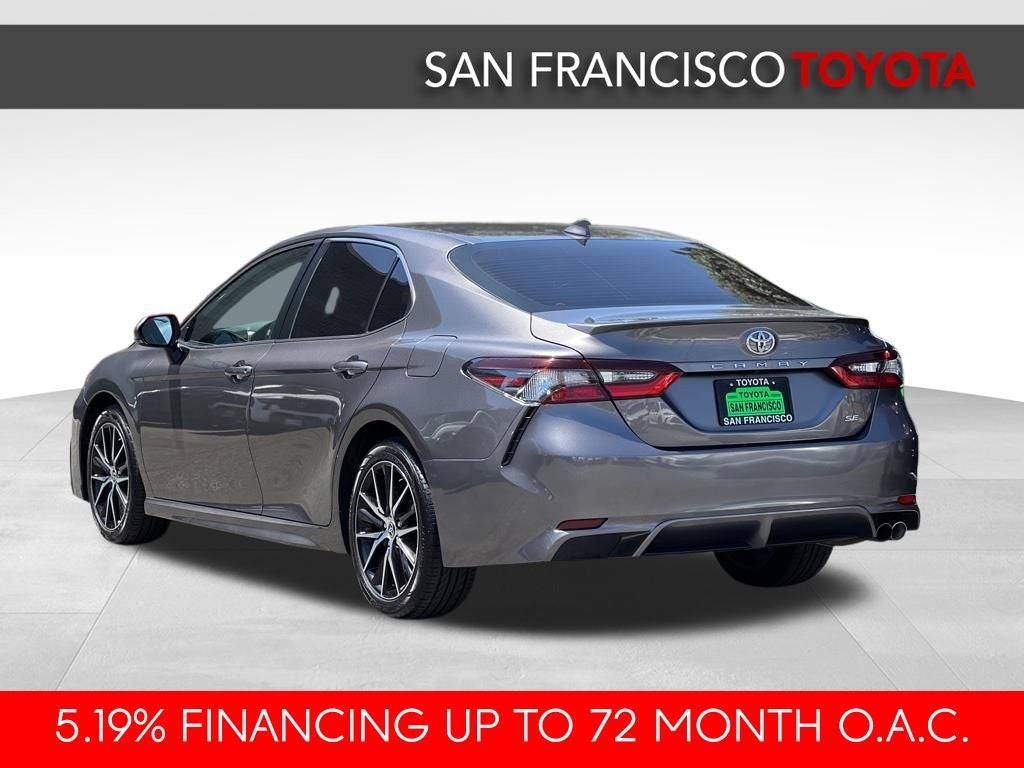 2022 Toyota Camry SE