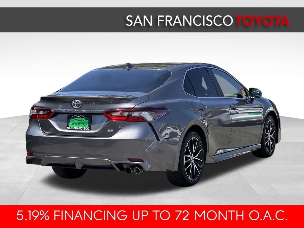 2022 Toyota Camry SE