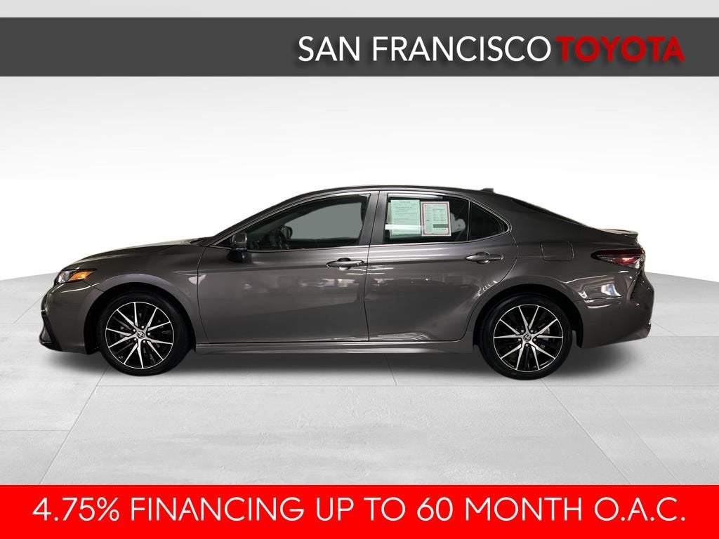 2024 Toyota Camry SE
