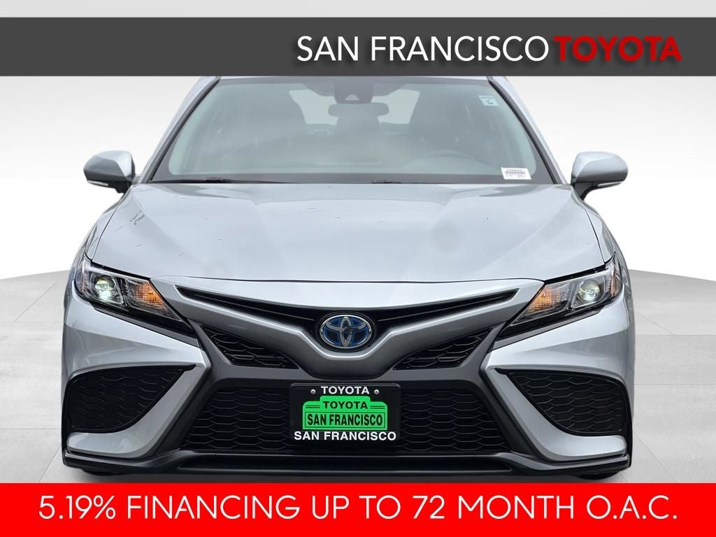 2023 Toyota Camry Hybrid SE