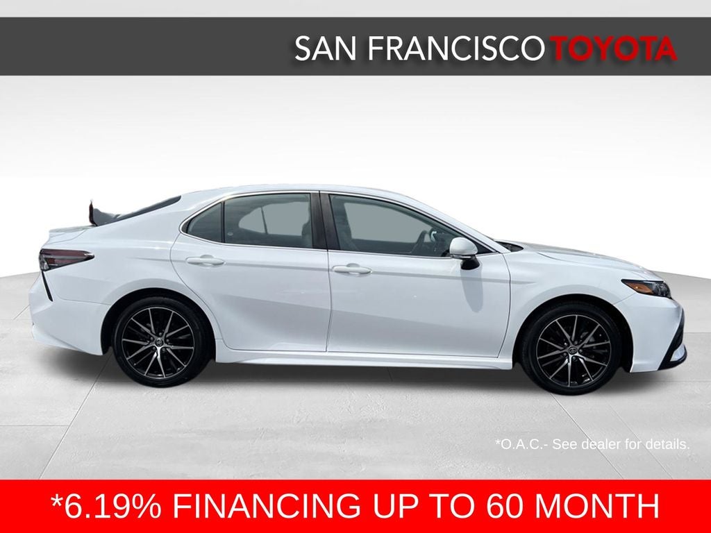 2024 Toyota Camry SE