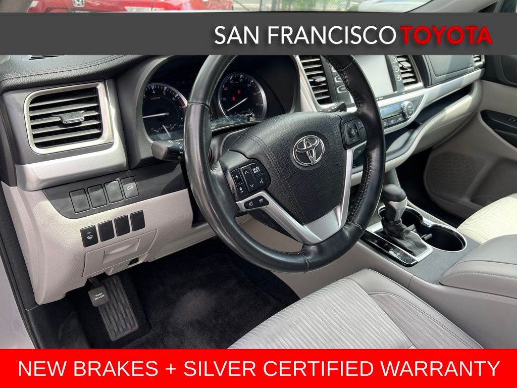 2016 Toyota Highlander LE Plus V6