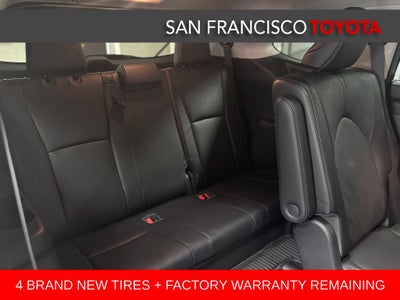2023 Toyota Highlander Hybrid Platinum