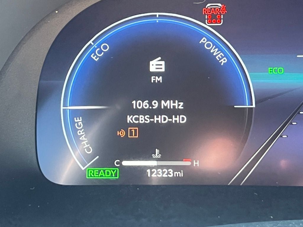 2023 Toyota Highlander Hybrid Platinum