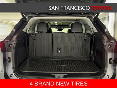 2022 Toyota Highlander Platinum