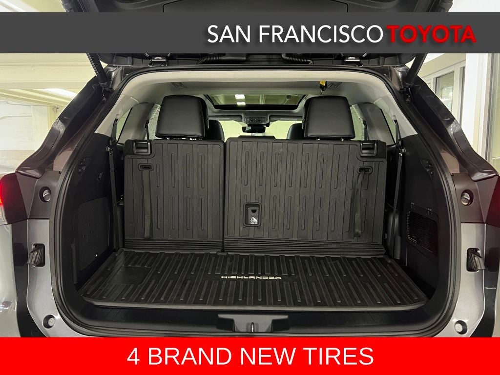 2022 Toyota Highlander Platinum