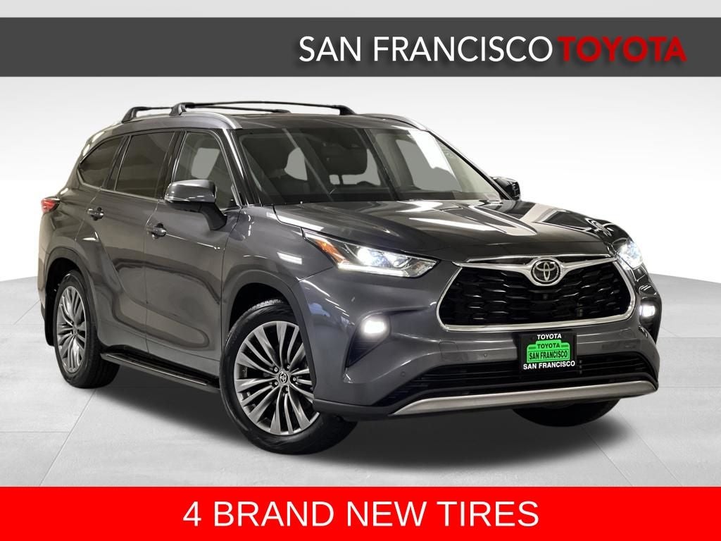 2022 Toyota Highlander Platinum