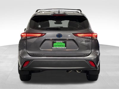 2022 Toyota Highlander Hybrid XLE