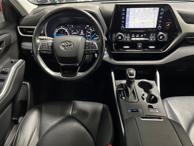2021 Toyota Highlander Hybrid XLE