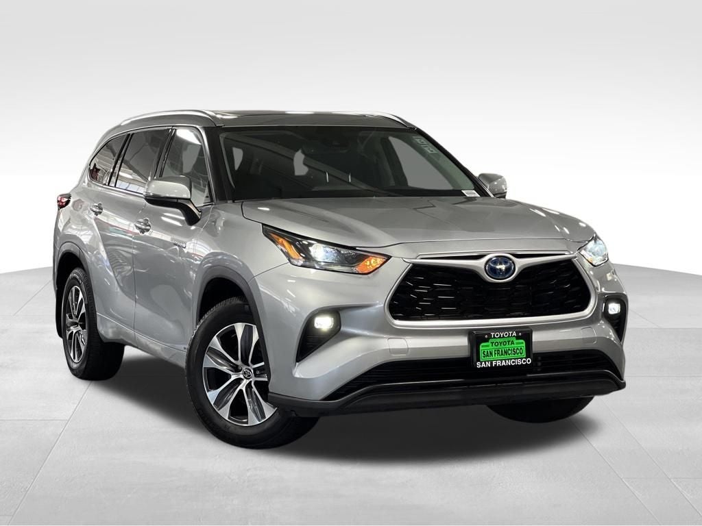 2021 Toyota Highlander Hybrid XLE