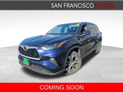 2022 Toyota Highlander XLE