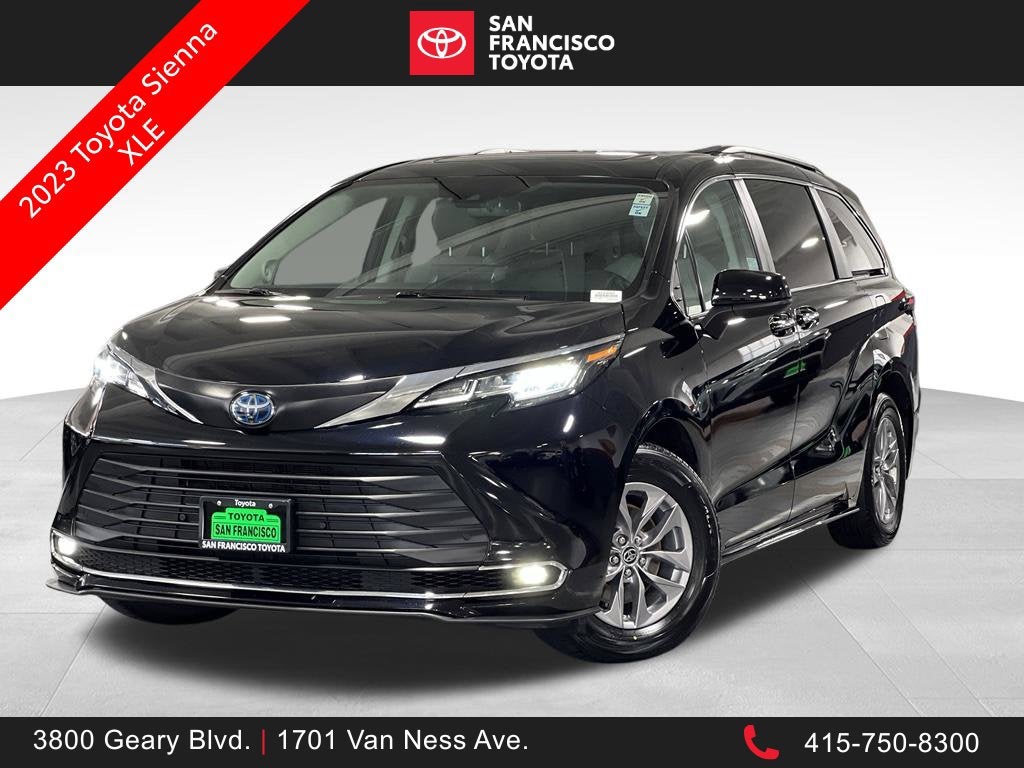 2023 Toyota Sienna XLE 8 Passenger