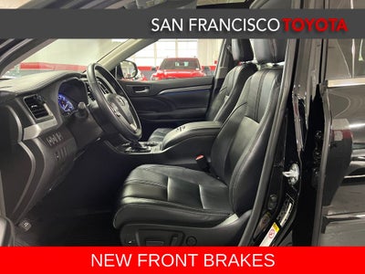 2018 Toyota Highlander SE