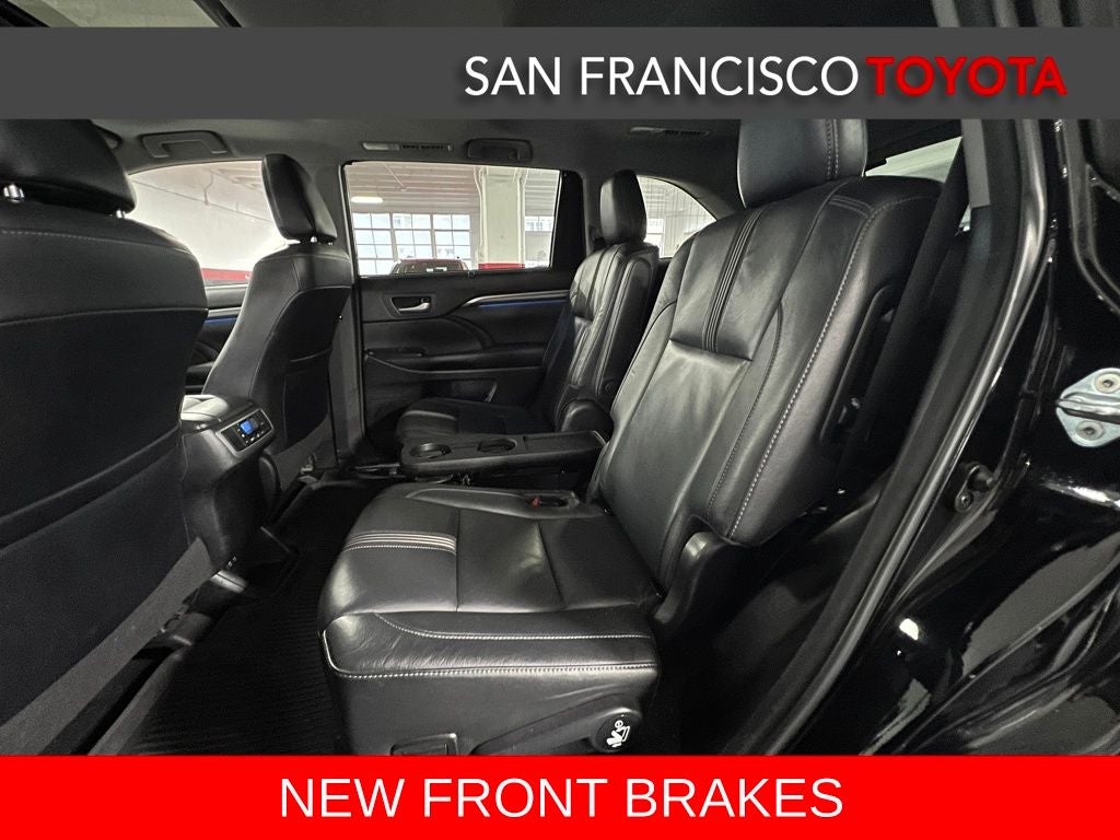 2018 Toyota Highlander SE