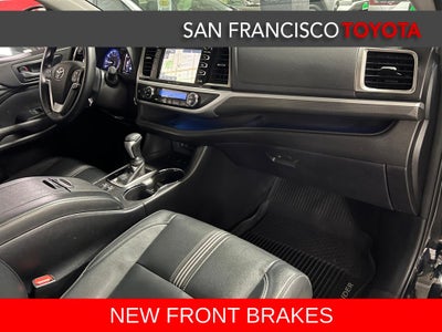 2018 Toyota Highlander SE