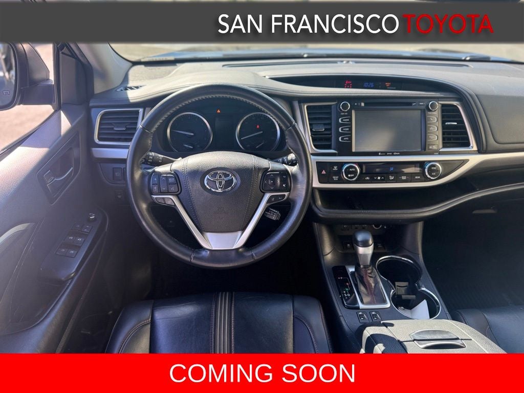 2019 Toyota Highlander SE