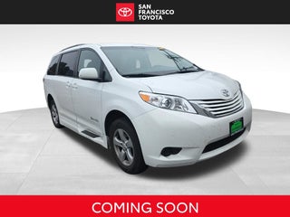 2015 Toyota Sienna LE MOBILITY PACKAGE 7 Passenger