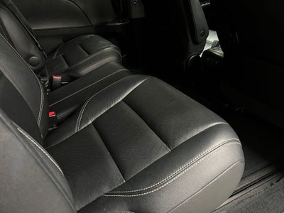 2016 Toyota Sienna SE Premium 8 Passenger