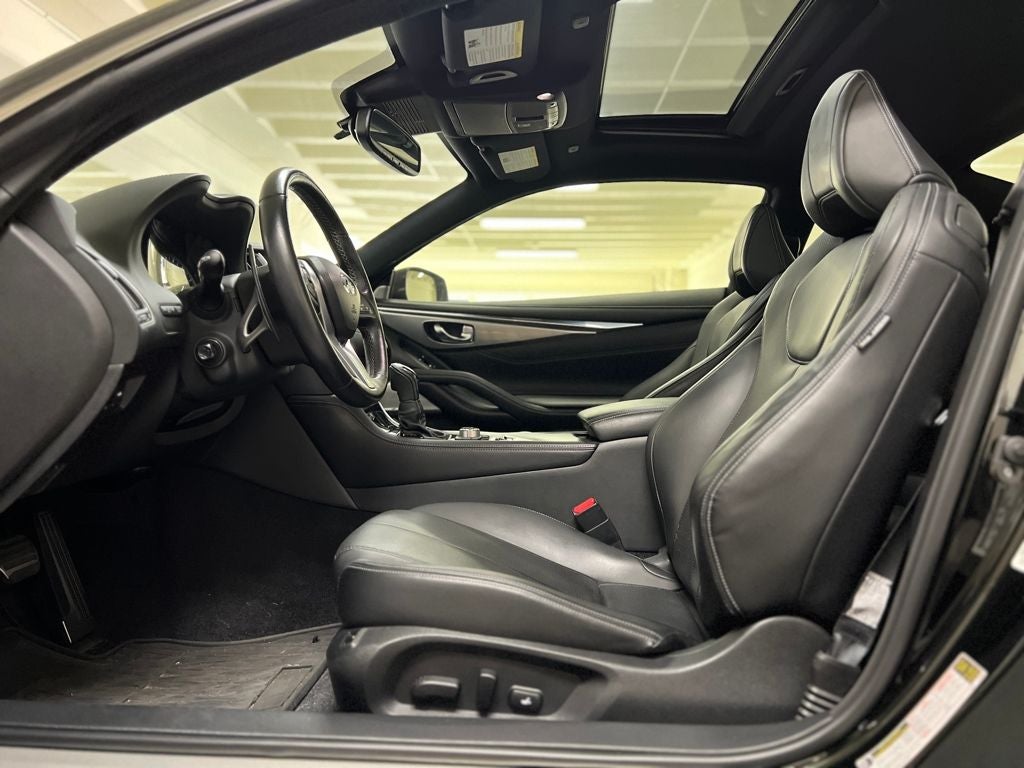2018 INFINITI Q60 3.0t LUXE