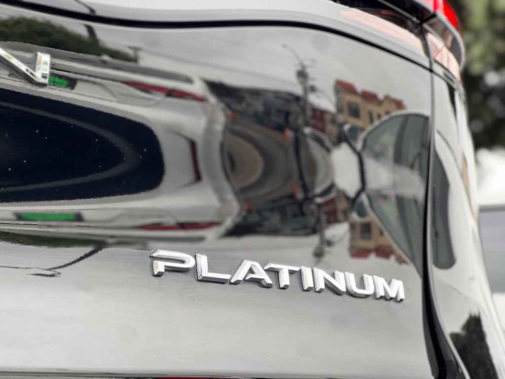 2024 Toyota Crown Platinum