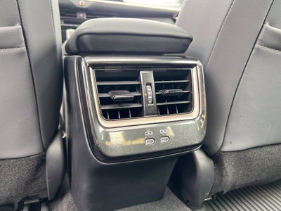 2024 Toyota Crown Platinum