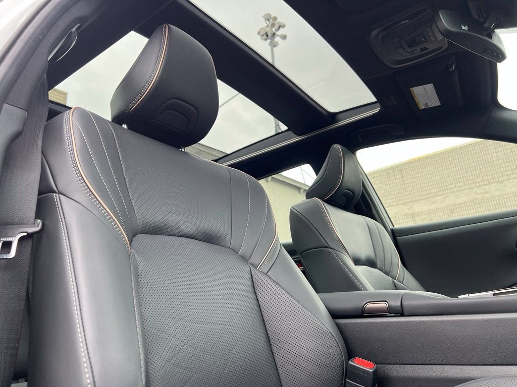 2024 Toyota Crown Platinum