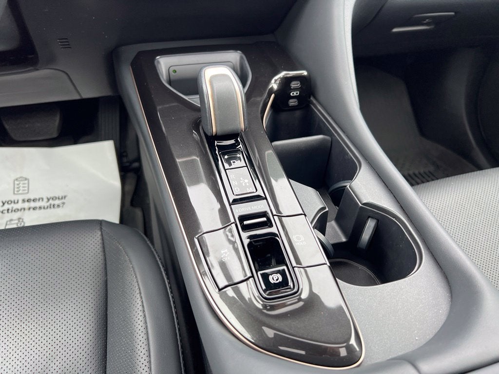2024 Toyota Crown Platinum