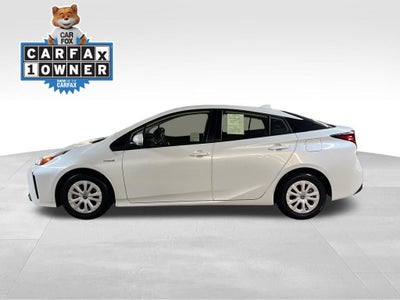 2022 Toyota Prius LE