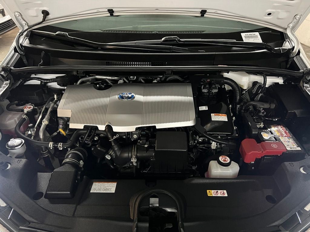 2022 Toyota Prius LE
