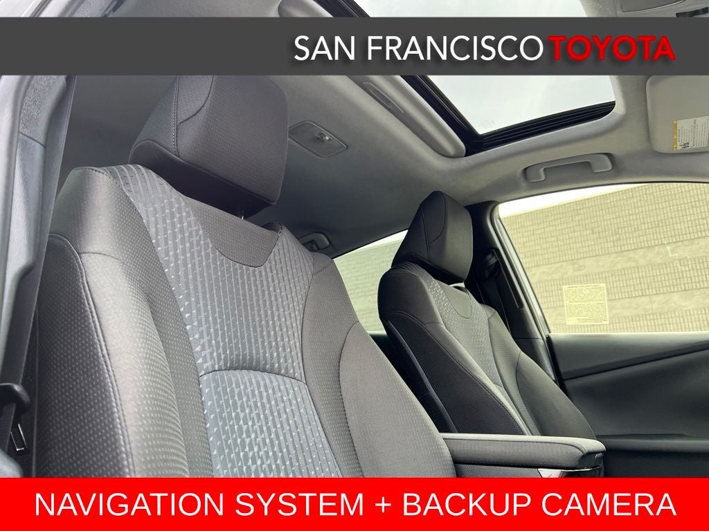 2016 Toyota Prius Three