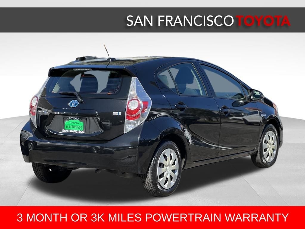2014 Toyota Prius c Three