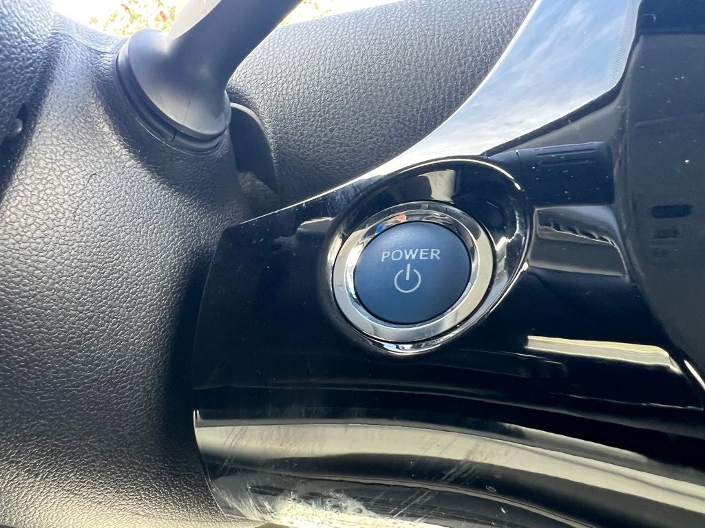 2022 Toyota Prius Base