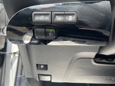 2022 Toyota Prius Base