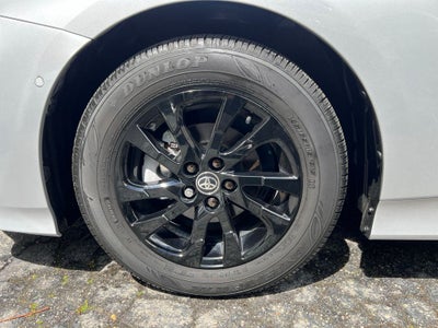 2022 Toyota Prius Base