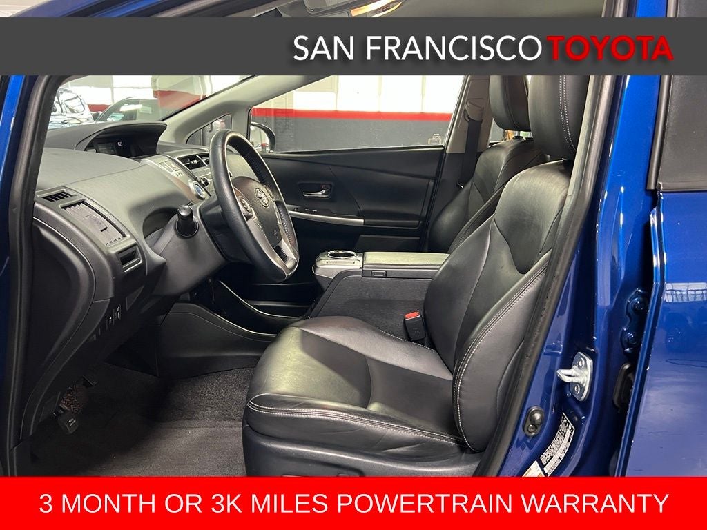 2015 Toyota Prius v Four