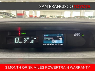 2015 Toyota Prius v Four