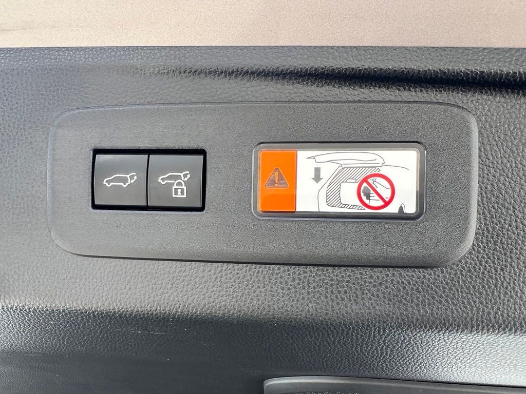 2024 Toyota Land Cruiser 4WD (Natl)