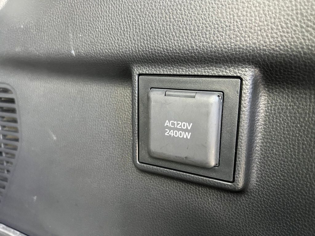 2024 Toyota Land Cruiser 4WD (Natl)