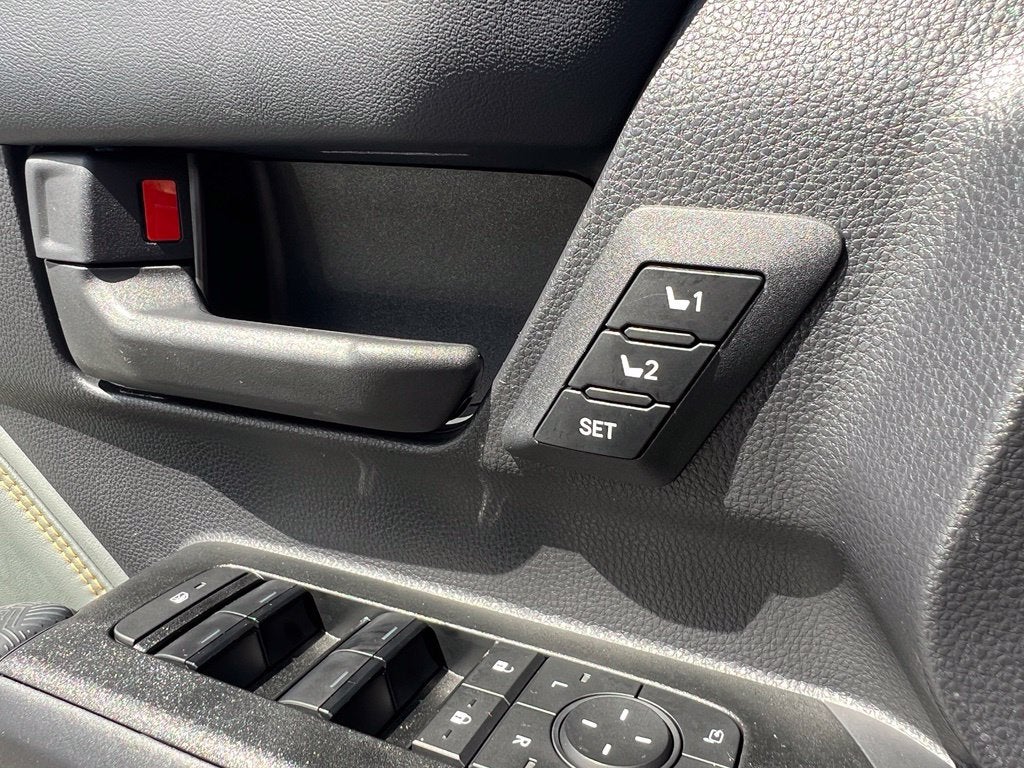 2025 Toyota 4Runner i-FORCE MAX Hybrid Trailhunter